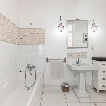 Domaine De Marseillens 4* Palaja