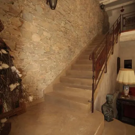 Bed & Breakfast Domaine De Marseillens 4*
