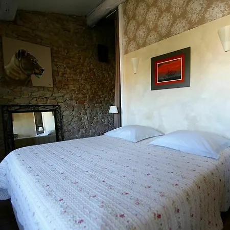 Bed and breakfast Domaine De Marseillens 4*