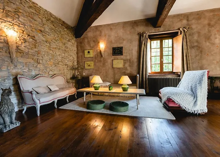 Domaine De Marseillens Bed and breakfast 4*