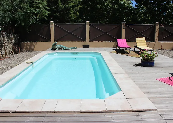 Domaine De Marseillens Bed and breakfast Palaja